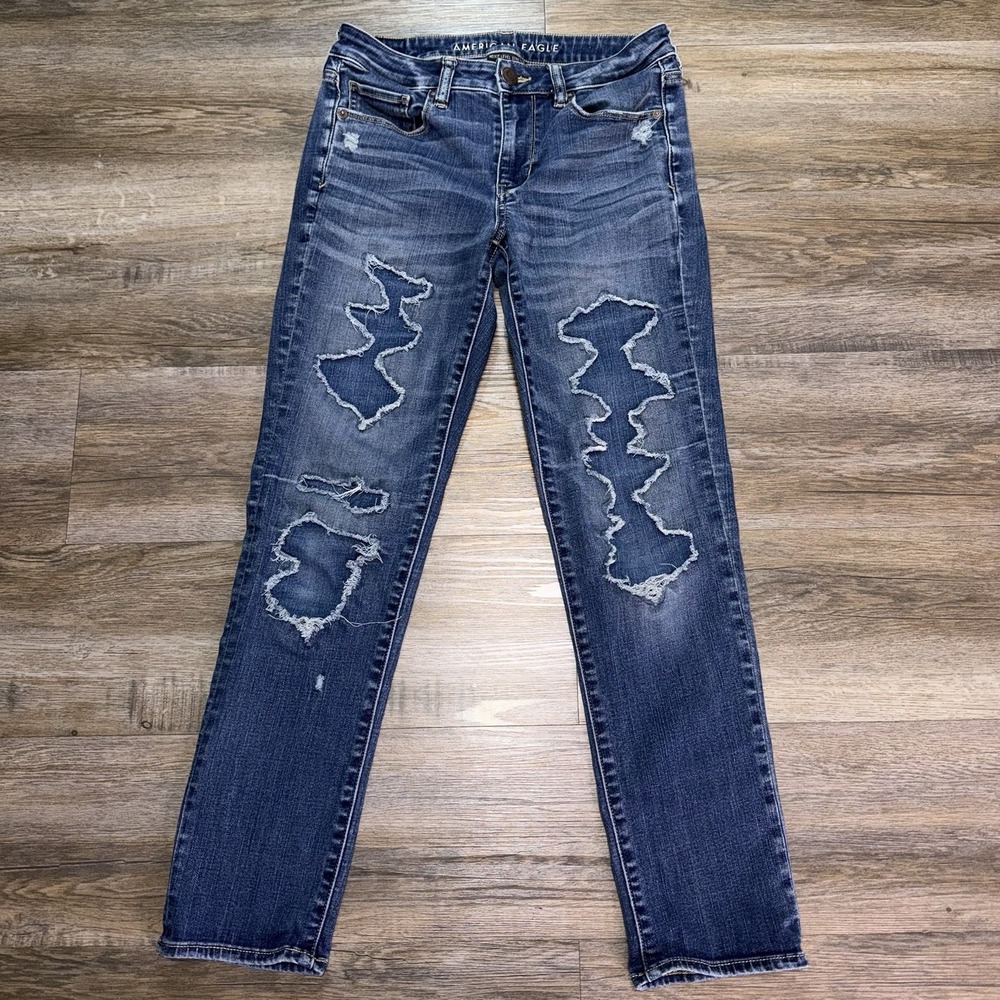 American Eagle Dark Wash Distressed Jeans Womens 8S Large Frayed Knee Cutouts